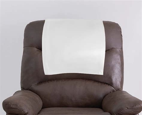 Comfortable Swivel recliner has thick sponge padding. . Recliner headrest protector